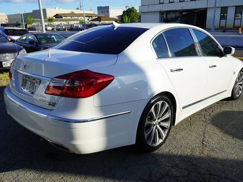 Used 2013 Hyundai Genesis 5.0 R-Spec RWD image 22