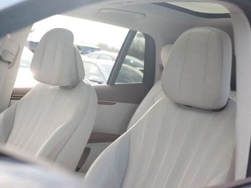 Certified 2023 Mercedes-Benz EQS 580 4MATIC SUV image 21