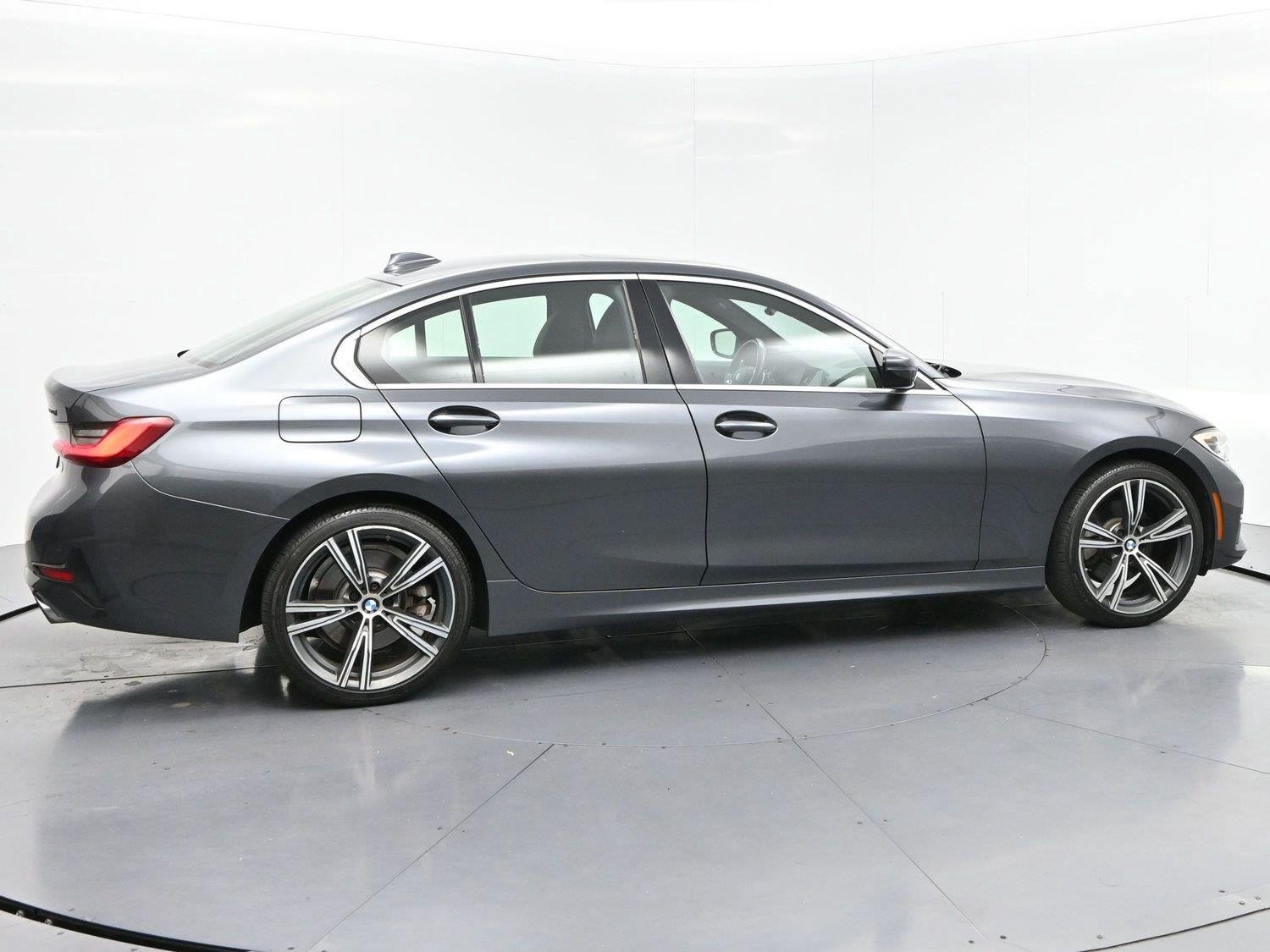 Used 2021 BMW 330i xDrive Sedan w/ Convenience Package AWD/4WD image 8