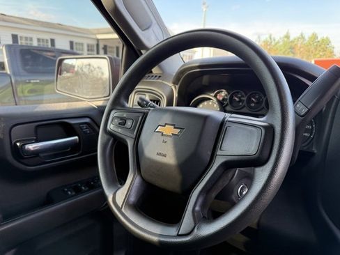 Used 2021 Chevrolet Silverado 1500 Custom image 10