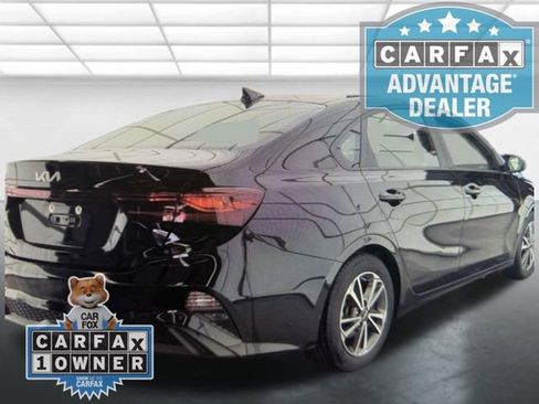 Used 2024 Kia Forte LXS image 2