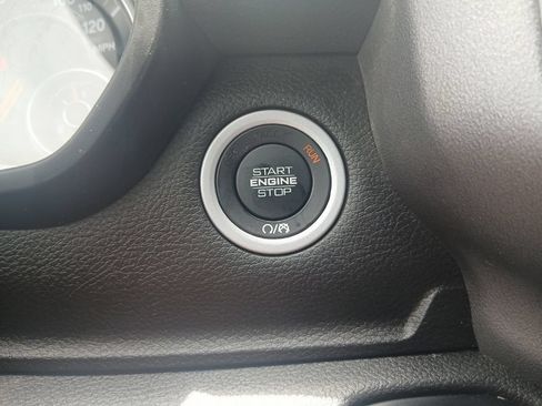 Used 2022 RAM 1500 Big Horn AWD/4WD image 19