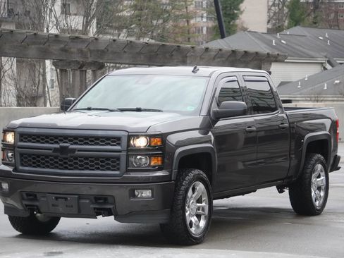 Used 2014 Chevrolet Silverado 1500 High Country w/ High Country Premium Package image 28