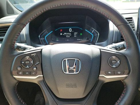 Certified 2024 Honda Odyssey Sport image 23