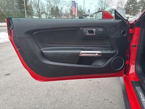 Used 2021 Ford Mustang GT Premium w/ Equipment Group 401A image 17