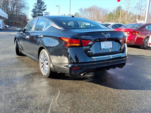 Certified 2023 Nissan Altima 2.5 SV w/ SV Premium Package image 7