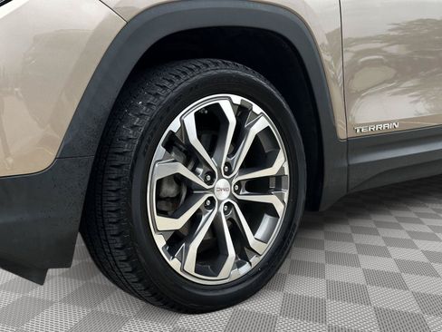 Used 2018 GMC Terrain SLT w/ Preferred Package AWD/4WD image 8