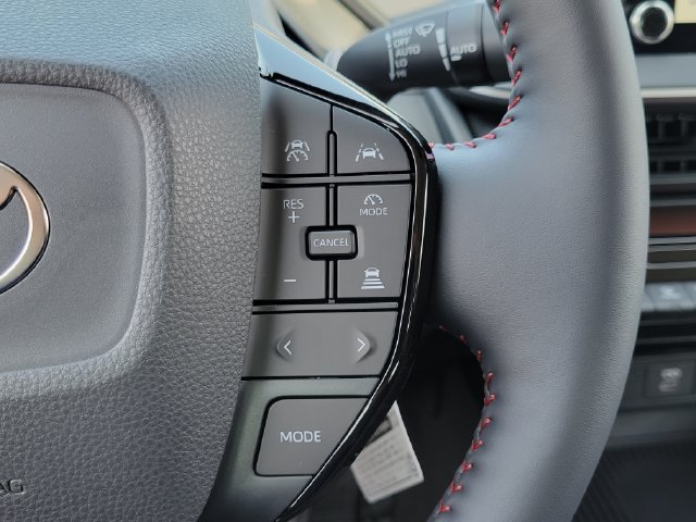 New 2027 Toyota Prius Plug-In Hybrid FWD image 9