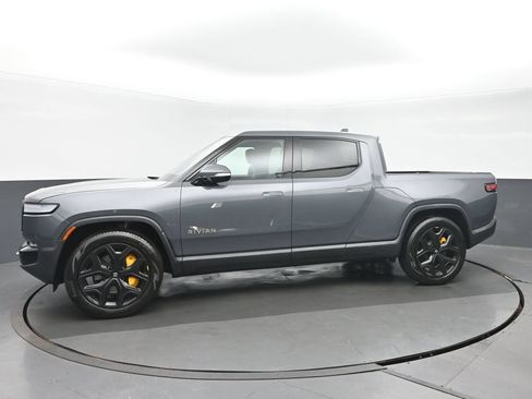 Used 2024 Rivian R1T Adventure AWD/4WD image 6