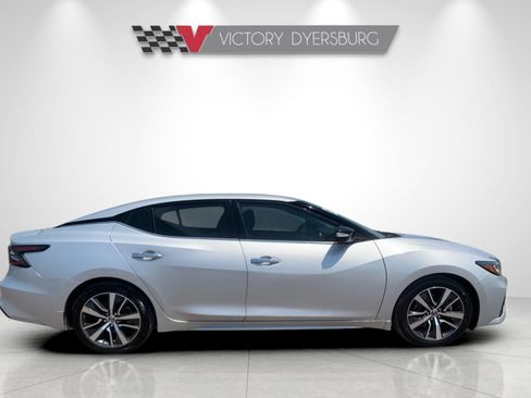 Used 2019 Nissan Maxima 3.5 SV w/ Illumination Package FWD image 3