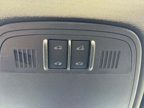 Used 2017 Buick Regal GS w/ Driver Confidence Package #1 image 21