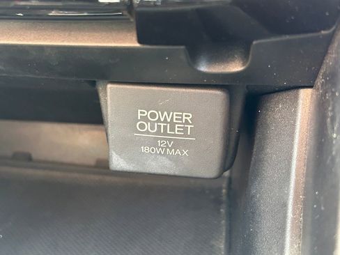Used 2017 Honda Accord Sport image 24
