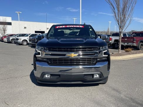 Used 2021 Chevrolet Silverado 1500 LT image 2
