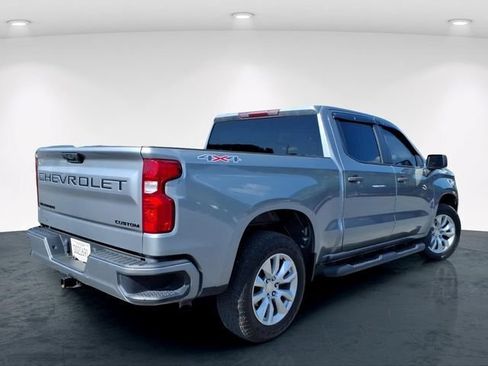 Used 2023 Chevrolet Silverado 1500 Custom w/ LPO, Dark Essentials Package AWD/4WD image 8