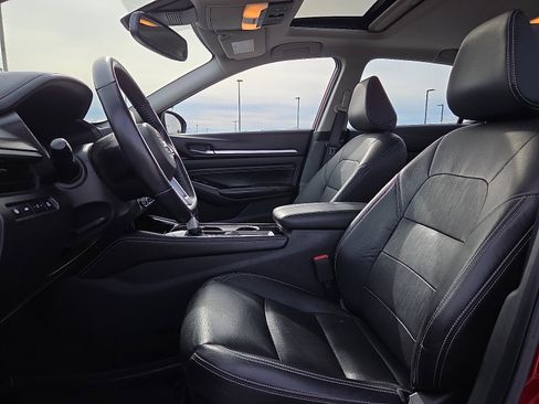 Used 2021 Nissan Altima 2.5 Platinum image 15