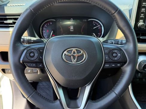 Used 2020 Toyota RAV4 Limited w/ Limited Grade Weather Package FWD image 11