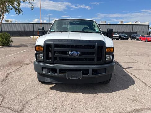Used 2010 Ford F250 XL AWD/4WD image 3