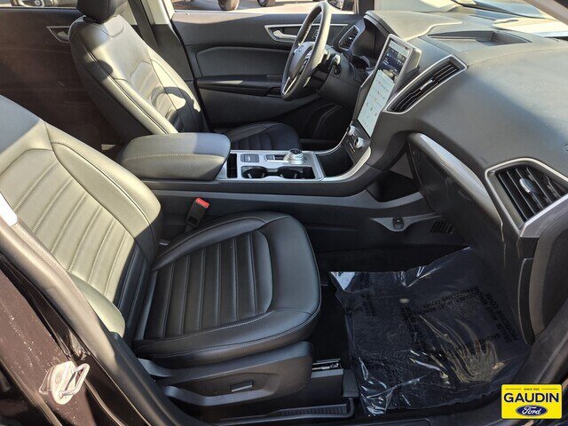 Certified 2024 Ford Edge SEL w/ Convenience Package AWD/4WD image 16
