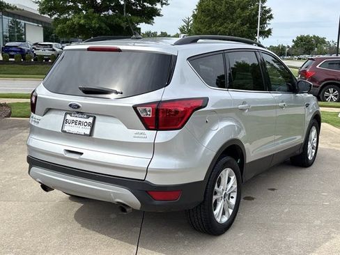 Used 2019 Ford Escape SEL FWD image 3
