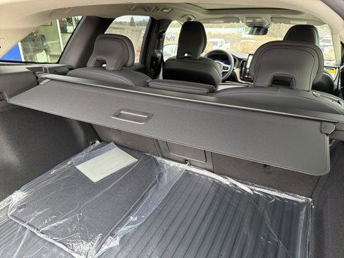 New 2026 Volvo XC60 B5 Plus w/ Climate Package AWD/4WD image 29
