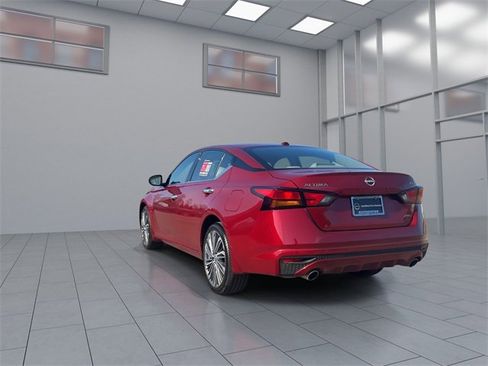 Certified 2024 Nissan Altima 2.5 SL image 7