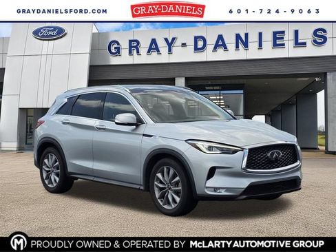 Used 2021 INFINITI QX50 Luxe FWD image 1