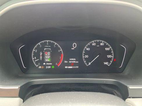 Used 2025 Honda Pilot EX-L image 7