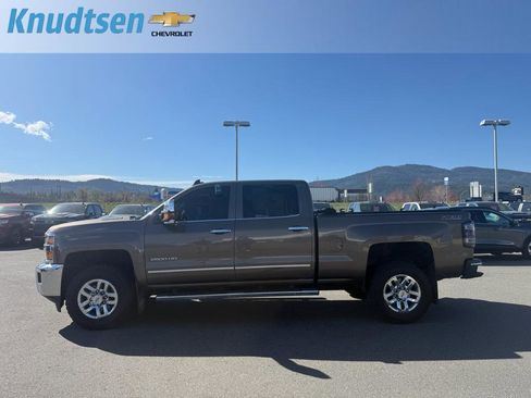 Used 2015 Chevrolet Silverado 2500 LTZ image 4