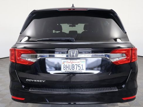 Used 2019 Honda Odyssey EX image 5