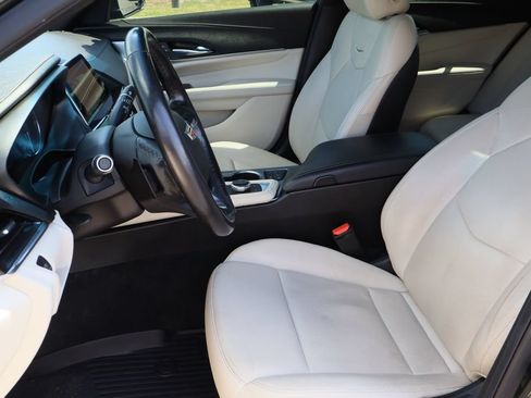 Used 2020 Cadillac CT4 Premium Luxury AWD/4WD image 22