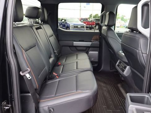 Used 2026 Ford F250 Lariat AWD/4WD image 35