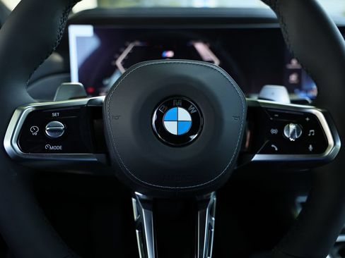 New 2026 BMW 760i xDrive w/ Executive Package AWD/4WD image 35