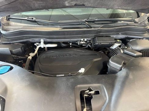 Used 2021 Honda Pilot Elite image 25