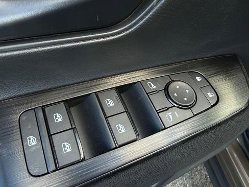 New 2026 Nissan Kicks S FWD image 18