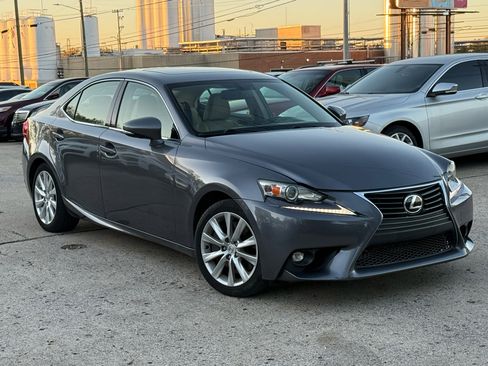 Used 2016 Lexus IS 200t image 2