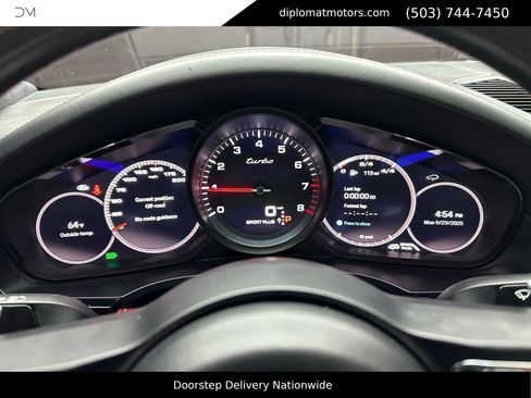 Used 2022 Porsche Cayenne Turbo w/ Performance Package (PG2) image 25