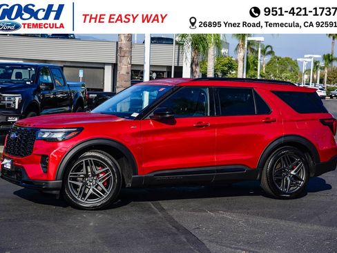 Used 2025 Ford Explorer ST-Line w/ Premium Package image 1