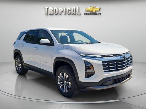 New 2026 Chevrolet Equinox LT w/ Safety and Technology Package FWD image 4