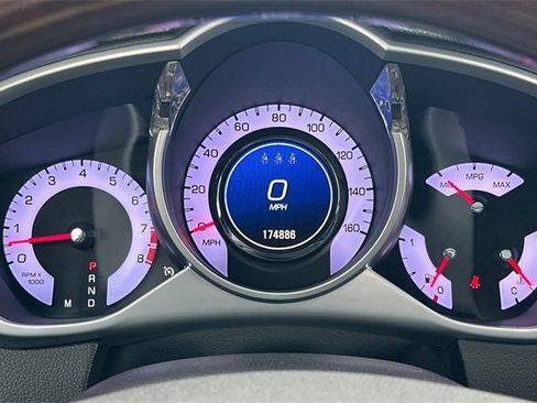 Used 2012 Cadillac SRX Luxury image 28