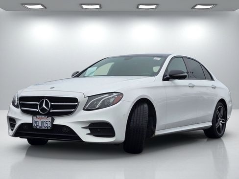 Used 2020 Mercedes-Benz E 350 4MATIC Sedan image 8