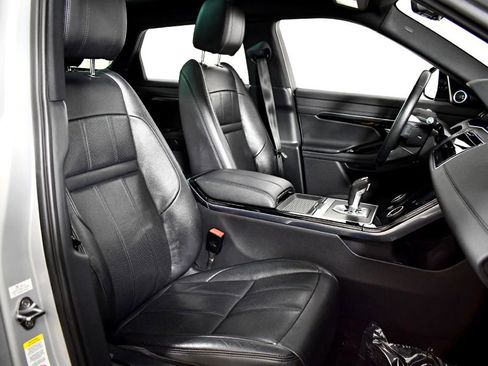 Used 2020 Land Rover Range Rover Evoque SE image 25