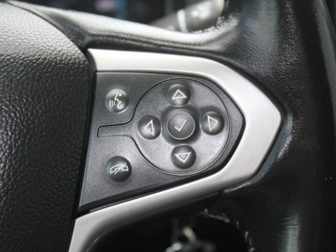Used 2022 Chevrolet Colorado LT w/ Fleet Safety Package RWD image 19