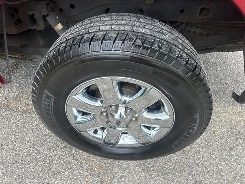 Used 2014 Ford F150 XLT w/ Equipment Group 302A Luxury AWD/4WD image 25