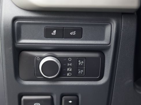 Used 2022 Ford Expedition XLT AWD/4WD image 22