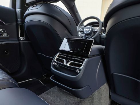 Certified 2026 Bentley Flying Spur Plug-In Hybrid AWD/4WD image 57