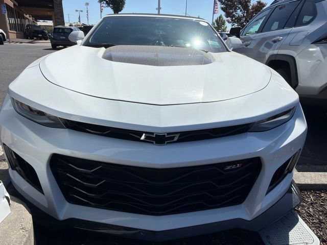 Used 2023 Chevrolet Camaro ZL1 RWD image 10