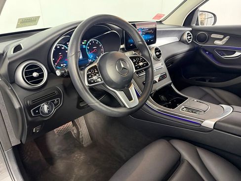 Used 2022 Mercedes-Benz GLC 300 image 21