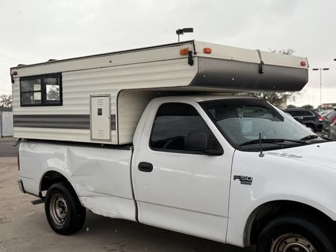 Used 2000 Ford F150 XLT 2dr Standard Cab LB RWD image 4