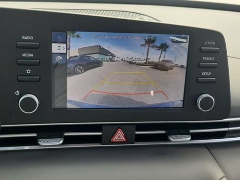New 2026 Hyundai Elantra SE FWD image 11