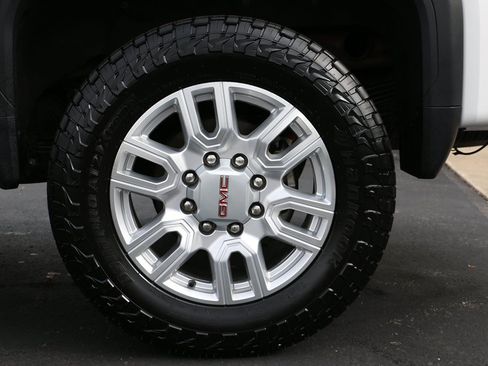 Used 2024 GMC Sierra 2500 SLT w/ SLT Convenience Package AWD/4WD image 40